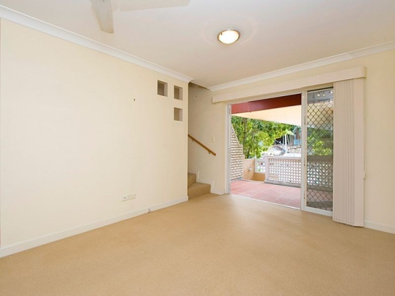 4/32 Jephson Street, Toowong QLD 4066