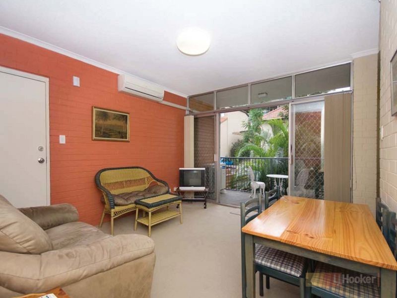 6/104 Gailey Road, St Lucia QLD 4067
