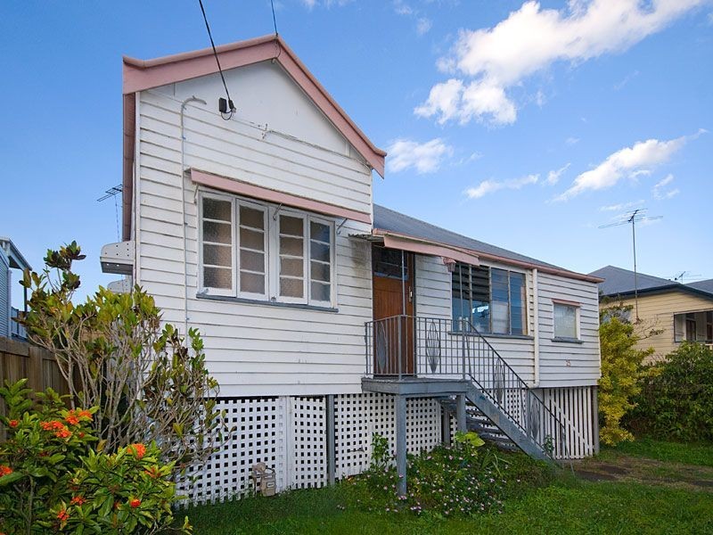25 Croydon Street, Toowong QLD 4066