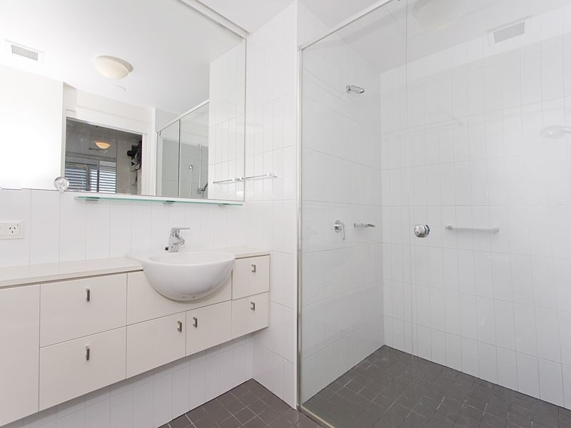 7116/7 Parkland Boulevard, Brisbane QLD 4000