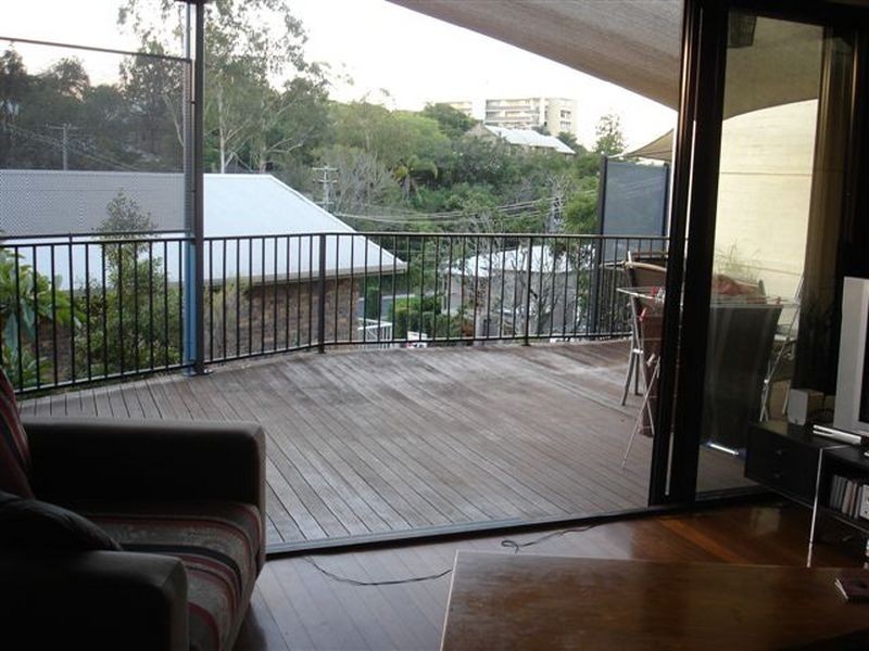 2/39 Prospect Terrace, St Lucia QLD 4067