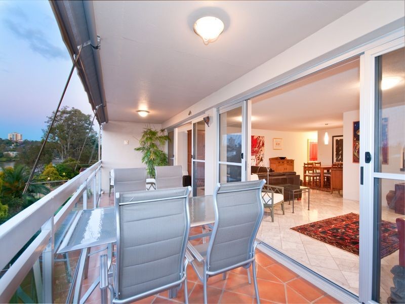 St Lucia QLD 4067
