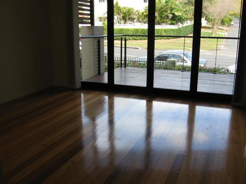 134 Carmody Road, St Lucia QLD 4067