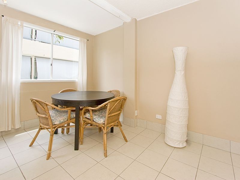 2/122 Beck Street, Paddington QLD 4064