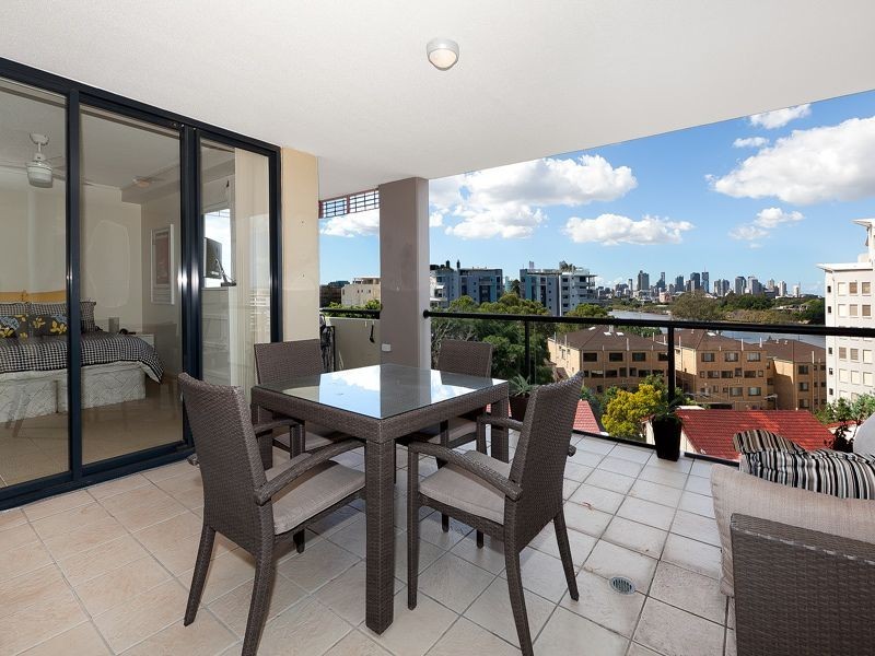 168/7 Land Street, Toowong QLD 4066