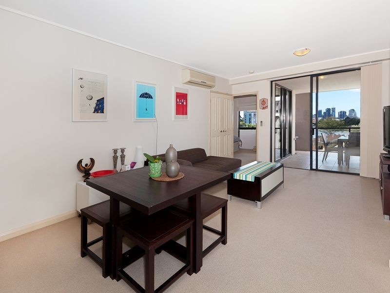 168/7 Land Street, Toowong QLD 4066