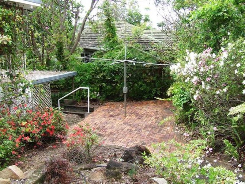 57 Boomerang Road, St Lucia QLD 4067