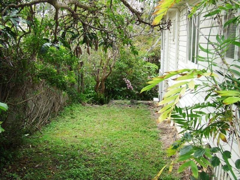 57 Boomerang Road, St Lucia QLD 4067