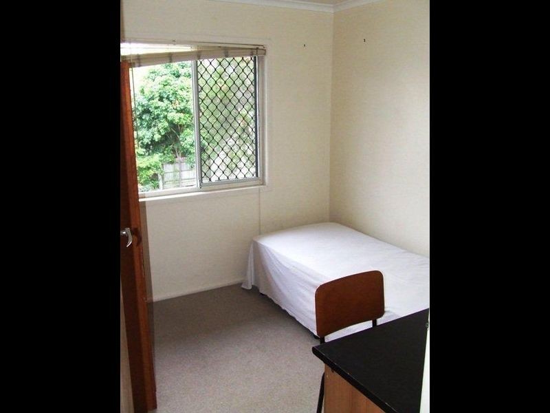 3/153 Clarence Road, Indooroopilly QLD 4068