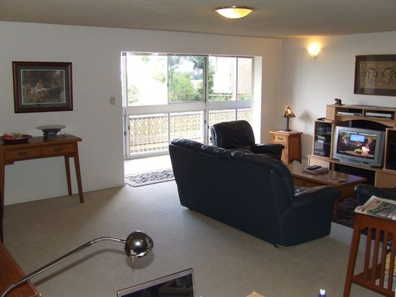 2/42 Dunmore Terrace, Auchenflower QLD 4066