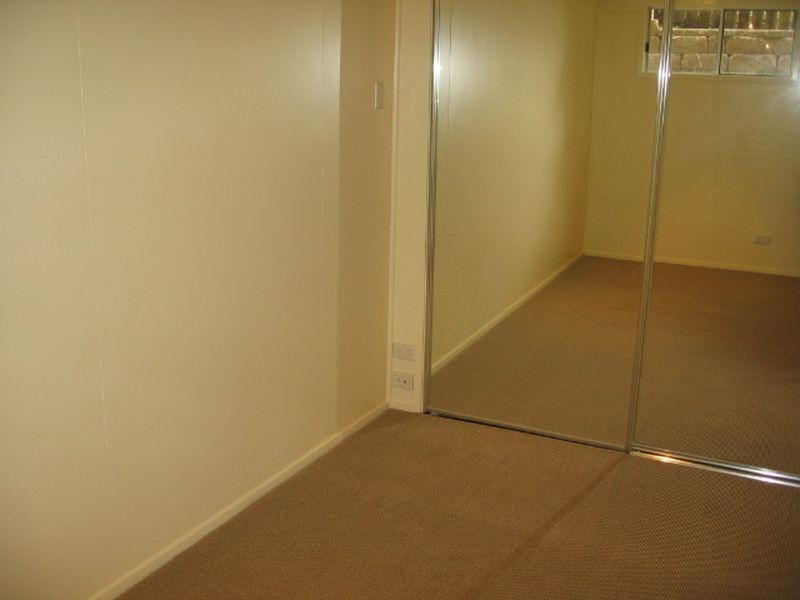 16 Greenlaw Street, Indooroopilly QLD 4068