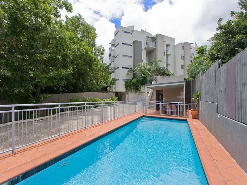 12/36 Holland Street, Toowong QLD 4066