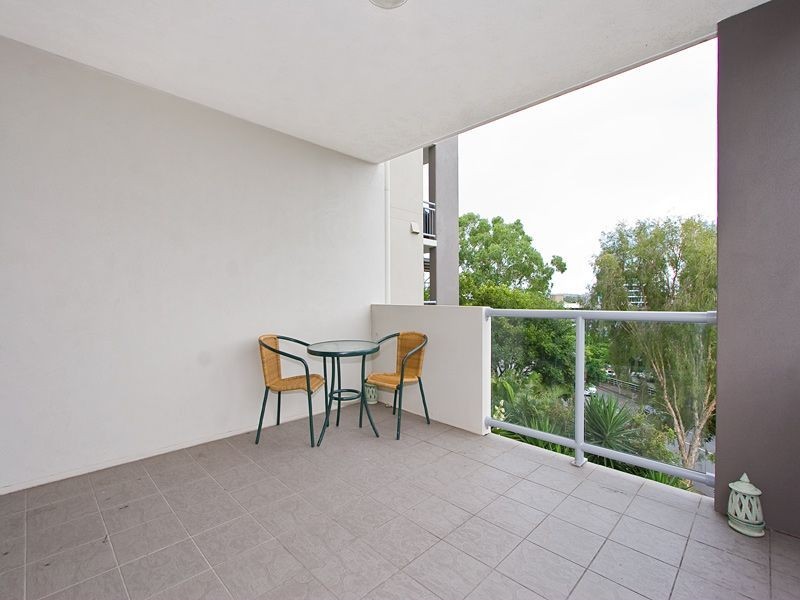 12/36 Holland Street, Toowong QLD 4066