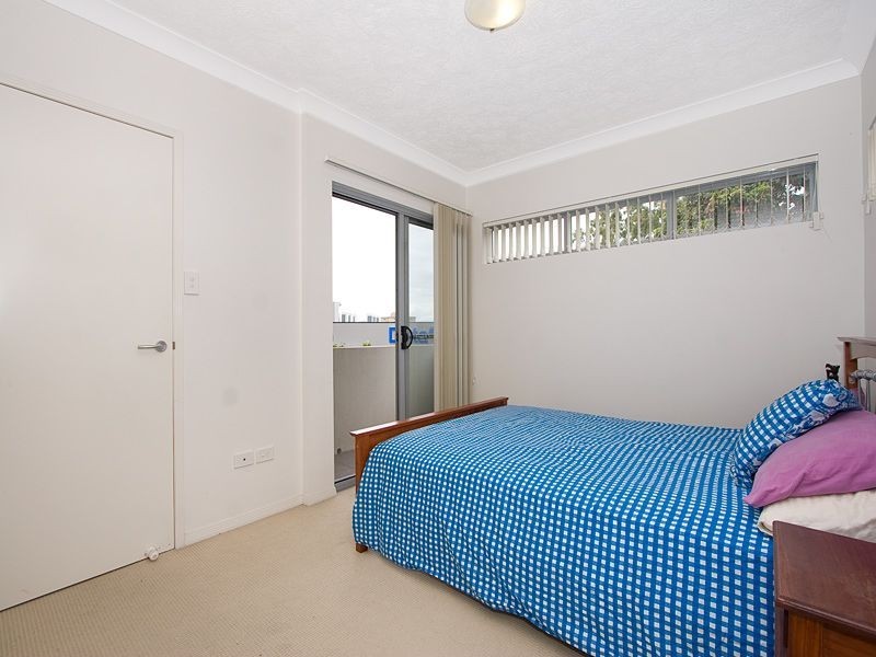 12/36 Holland Street, Toowong QLD 4066