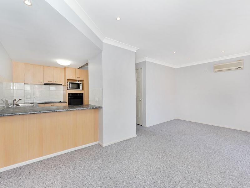 2/45 Brisbane Street, Toowong QLD 4066