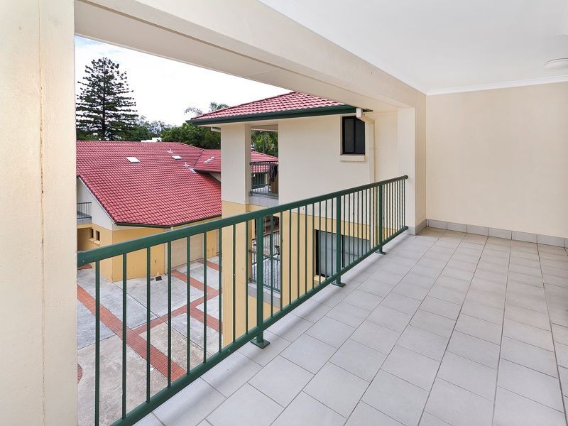 2/45 Brisbane Street, Toowong QLD 4066