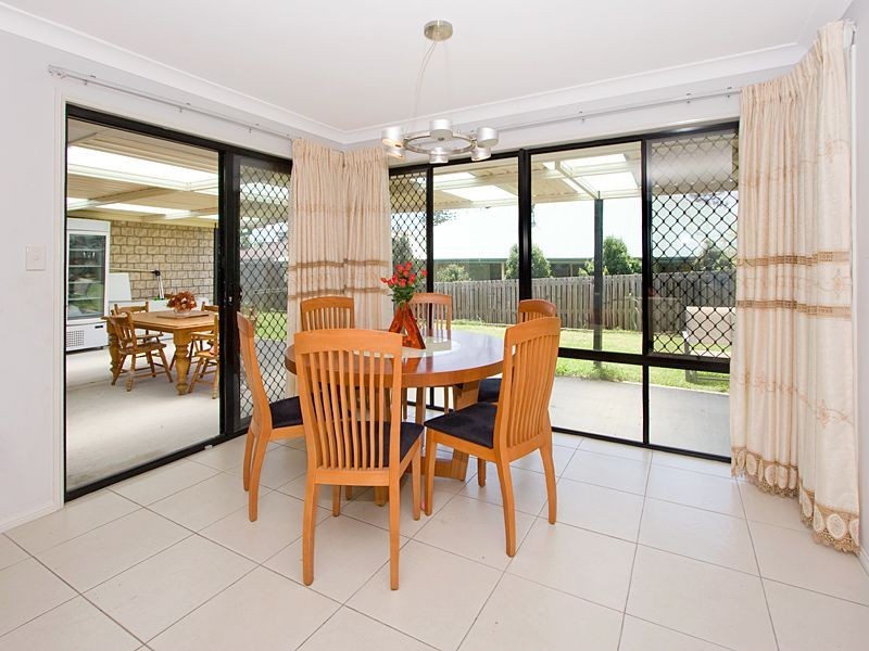 53 Joseph Avenue, Moggill QLD 4070