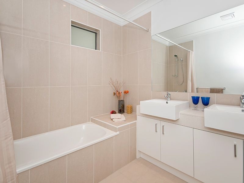 54/29 Alpha Street, Taringa QLD 4068