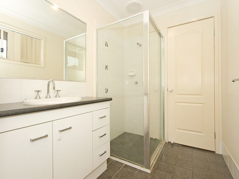 24 Redunca Place, Moggill QLD 4070