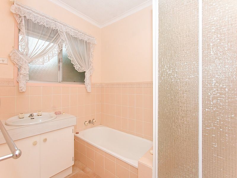 2 Citron Court, Bellbowrie QLD 4070