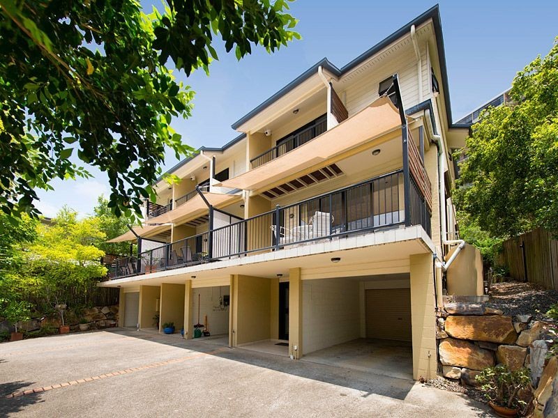 35A Cunningham Street, Taringa QLD 4068