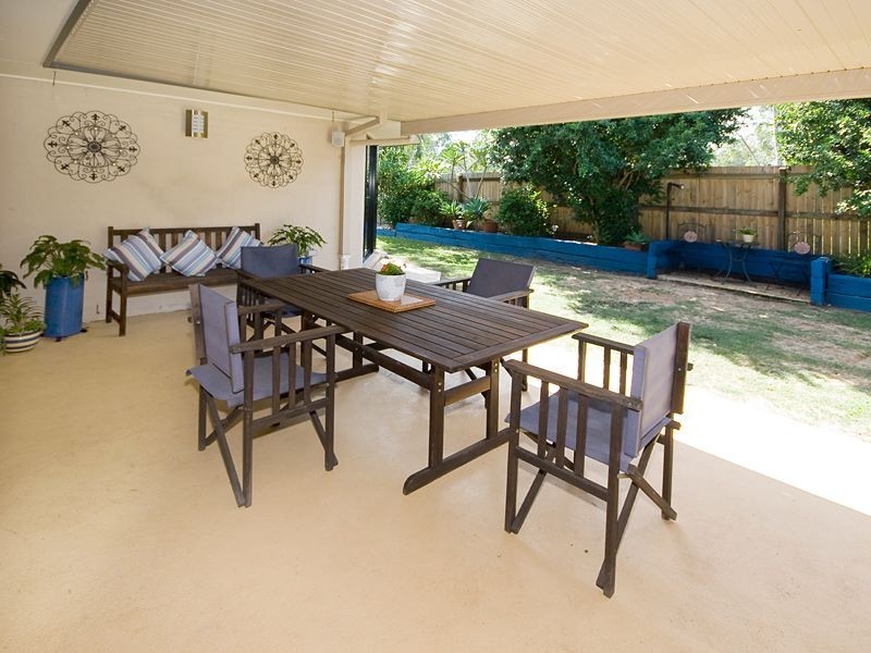 21 Haase Place, Bellbowrie QLD 4070