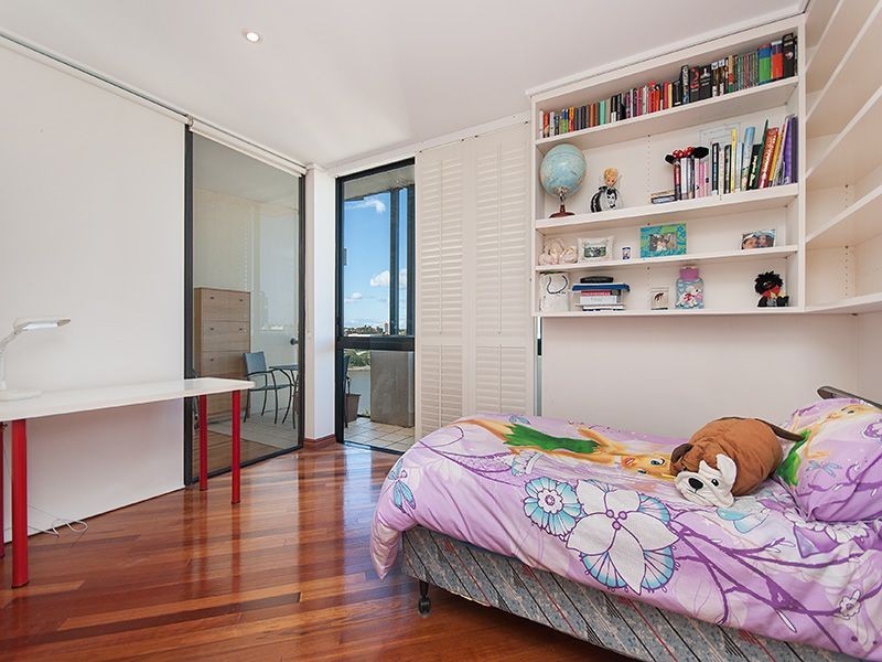 182/7 Land Street, Toowong QLD 4066