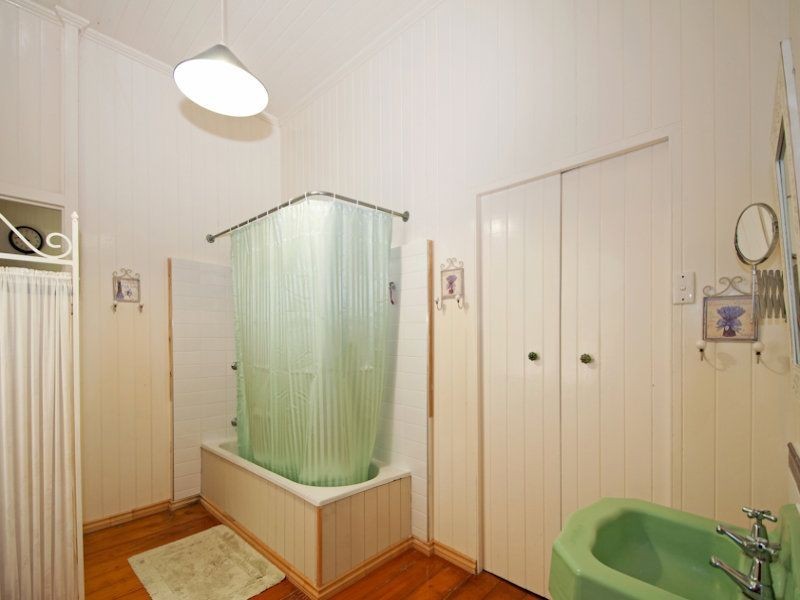 140 Mt Crosby Road, Anstead QLD 4070