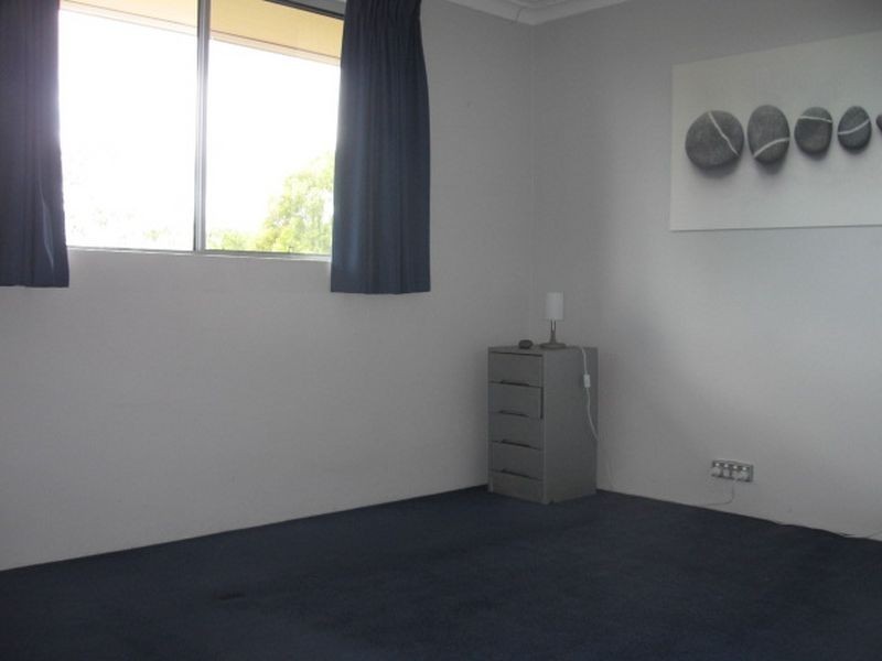 4/80 Sylvan Road, Toowong QLD 4066