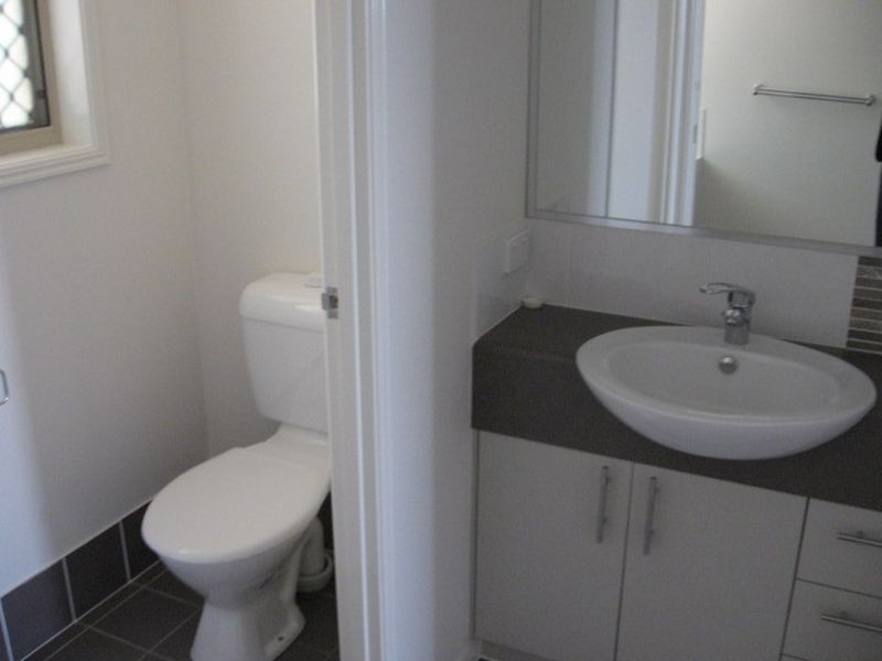 1/7 Lisa Court, Raceview QLD 4305