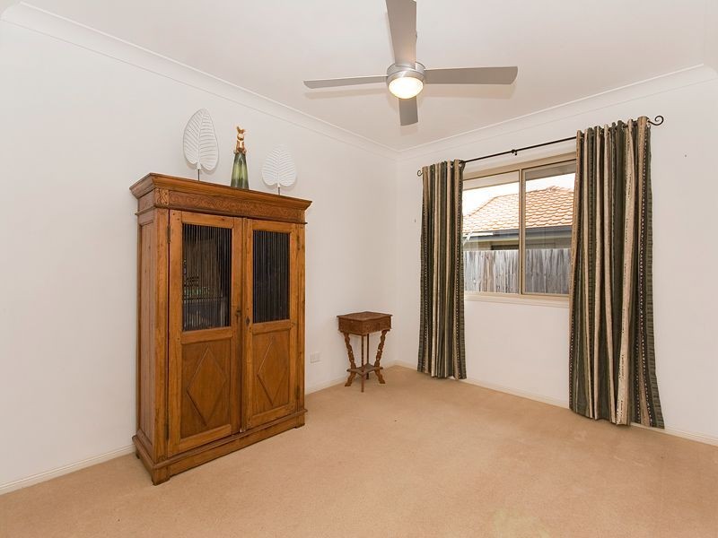 12 Haase Place, Bellbowrie QLD 4070