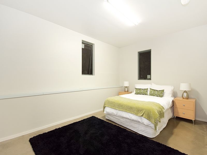 49 Grove Crescent, Toowong QLD 4066