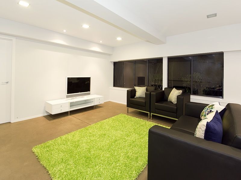 49 Grove Crescent, Toowong QLD 4066