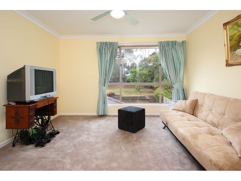 28 Pioneer Crescent, Bellbowrie QLD 4070