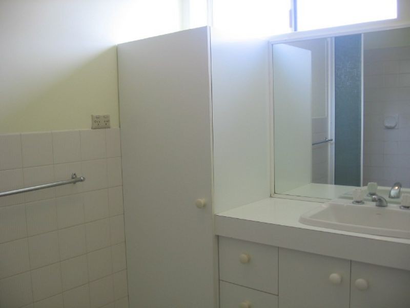 5/37 Grove Street, Toowong QLD 4066