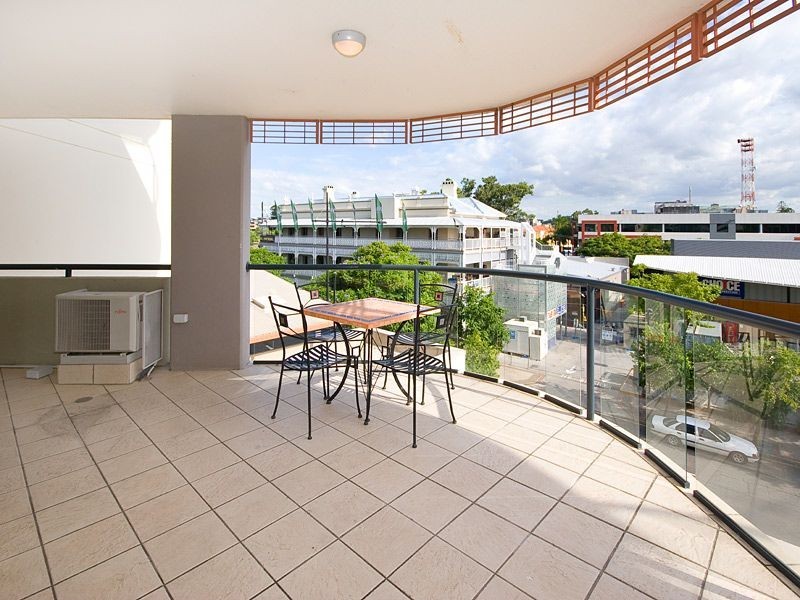 29/9 Sylvan Road, Toowong QLD 4066