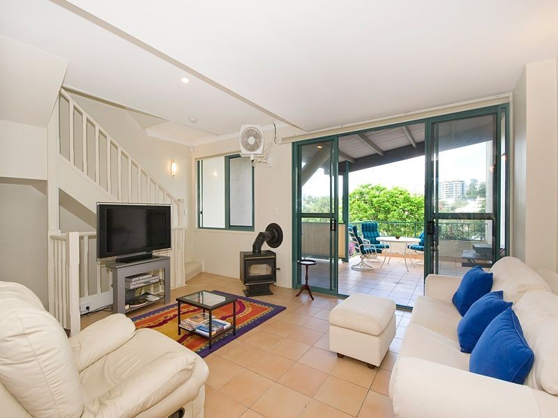 57 Oxford Terrace, Taringa QLD 4068