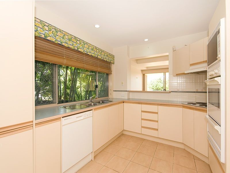 4/1 Bellevue Terrace, St Lucia QLD 4067