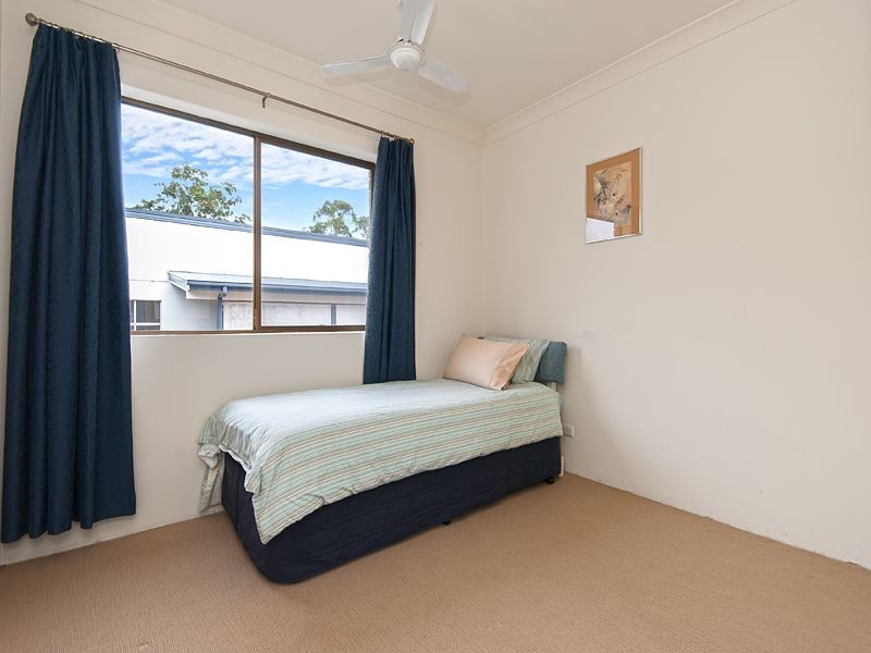 2/61 Durham Street, St Lucia QLD 4067