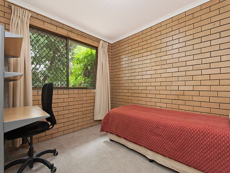 2/61 Durham Street, St Lucia QLD 4067