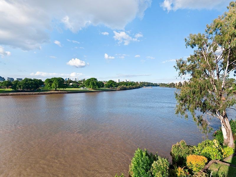 6/32 Sandford Street, St Lucia QLD 4067