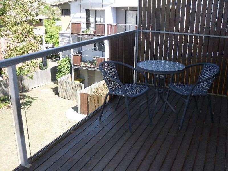 13/9 Talbot Street, Coorparoo QLD 4151