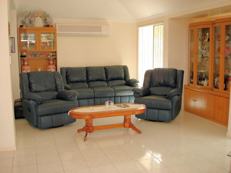256 Chapel Hill Road, Chapel Hill QLD 4069