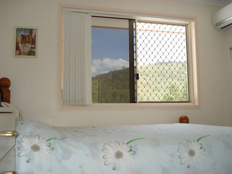 256 Chapel Hill Road, Chapel Hill QLD 4069