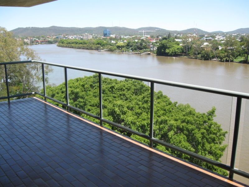 22/164 Macquarie Street, St Lucia QLD 4067