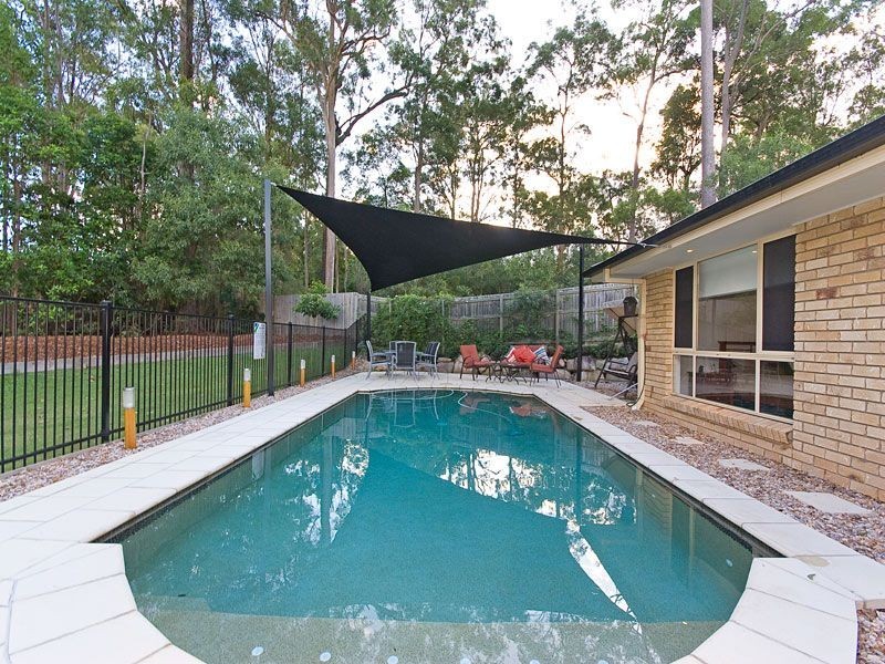 84 Salubris Place, Moggill QLD 4070