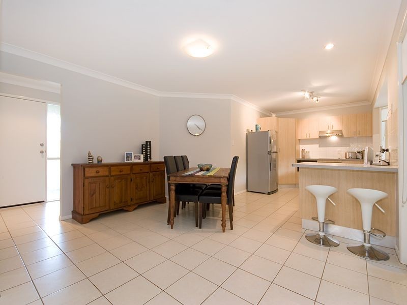 84 Salubris Place, Moggill QLD 4070