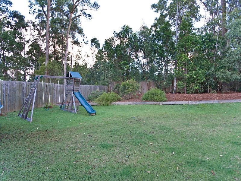 84 Salubris Place, Moggill QLD 4070
