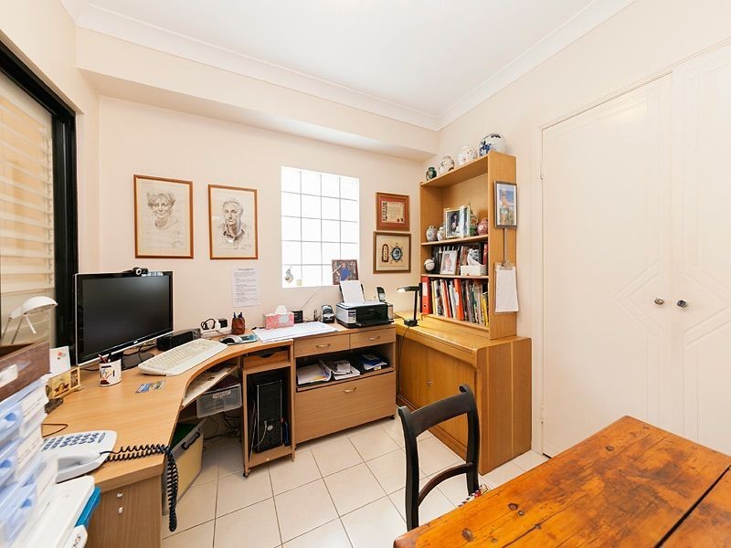 3/29 Holland Street, Toowong QLD 4066