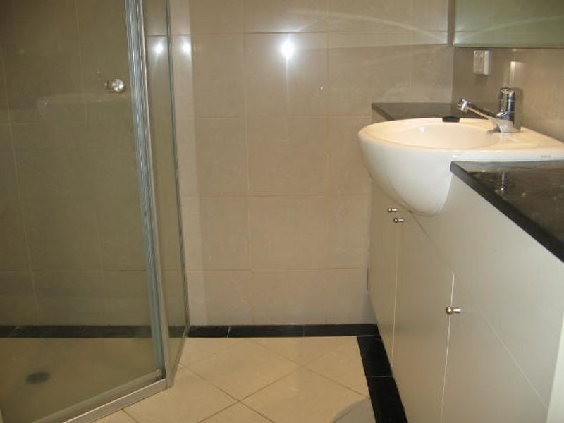 9 Kensington Terrace, Toowong QLD 4066